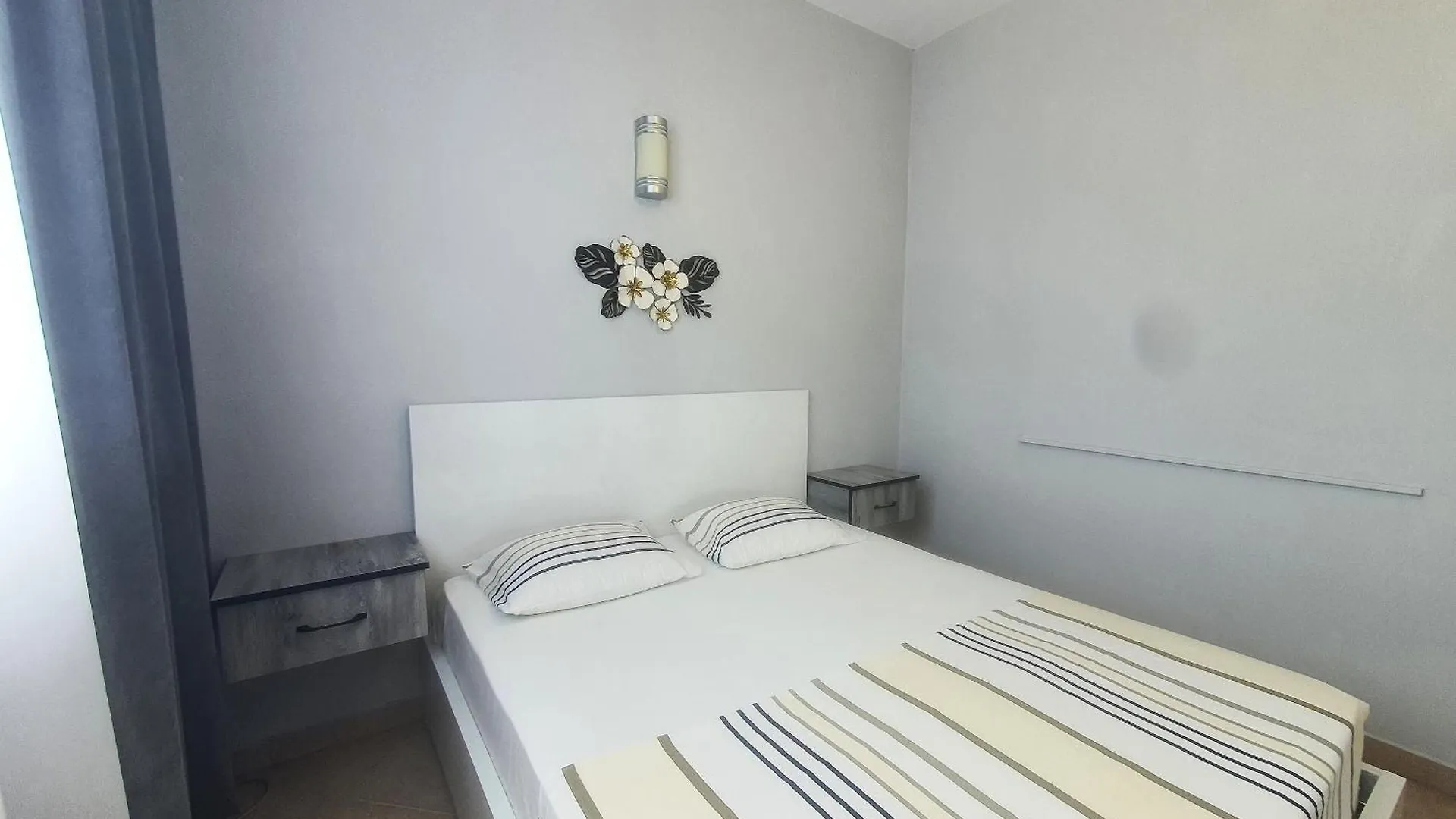 Helios Hotel&Hostel Shkodër 0*,  阿尔巴尼亚